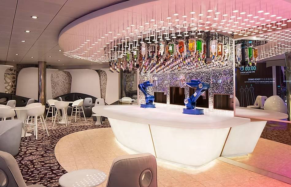 Bionic Bar 機械人酒吧